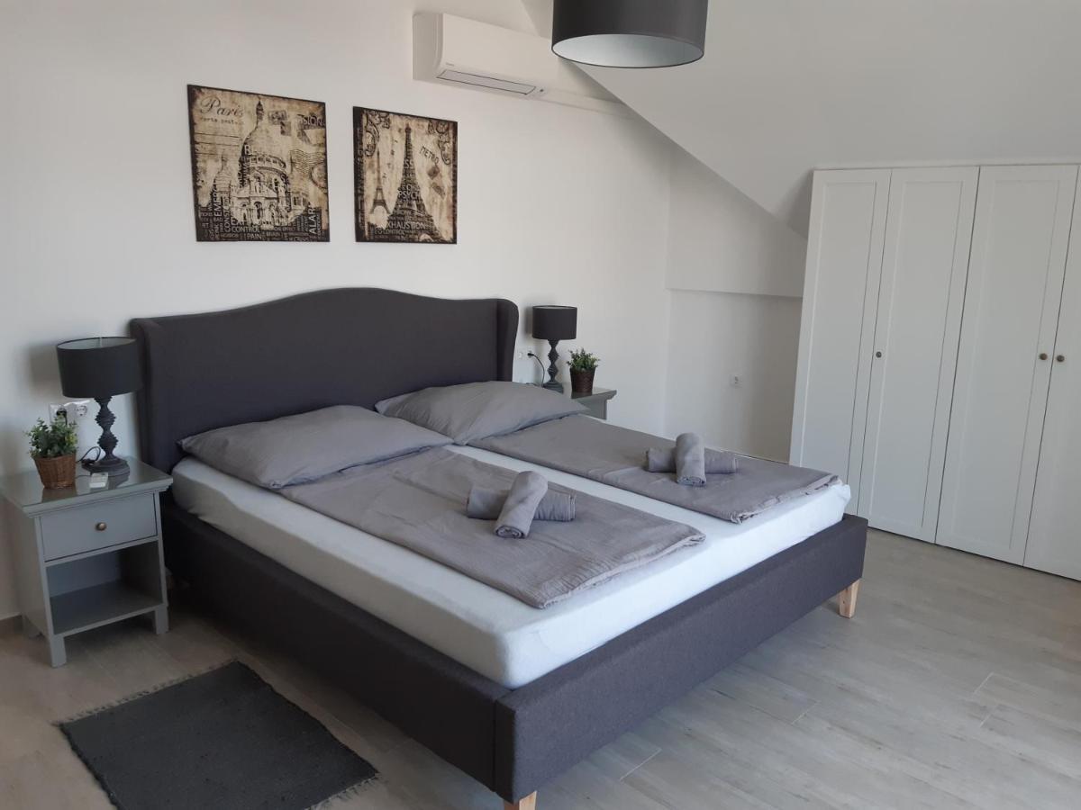 Apartman Soos -- Only For Relaxation, Not For Party! Siofok Bagian luar foto