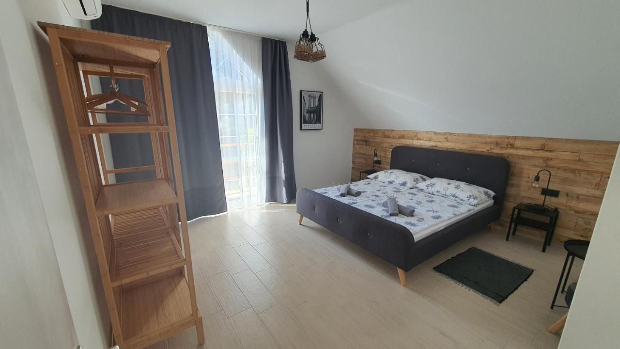 Apartman Soos -- Only For Relaxation, Not For Party! Siofok Bagian luar foto
